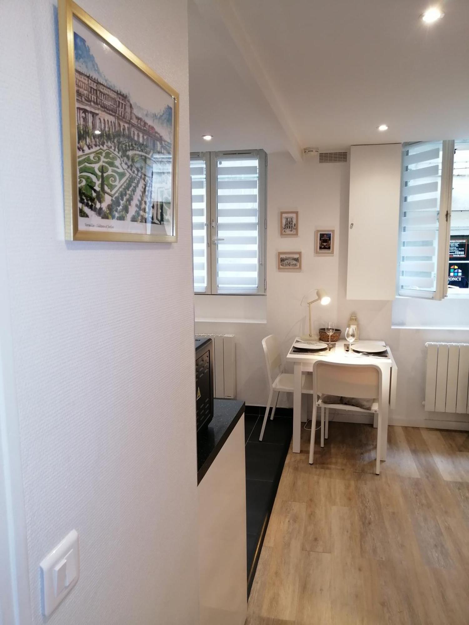 Le Vauban, Charmant Studio 5 Minutes Du Chateau Versailles Esterno foto